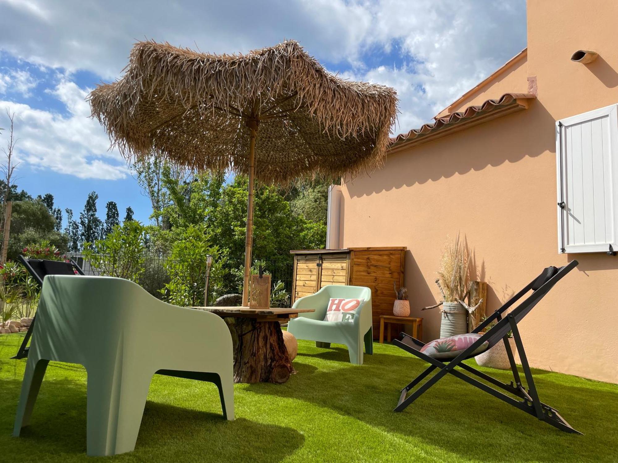 A Casa Di Lo Vila Lecci Exterior foto